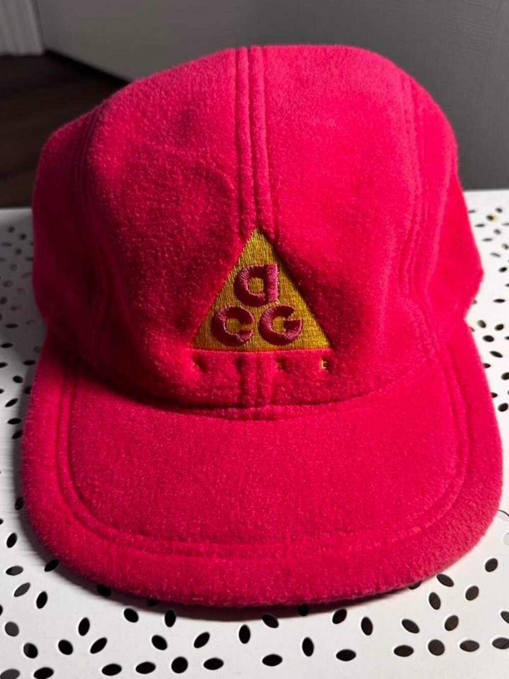 NIKE ACG AW84 PINK FLEECE TAILWIND CAP